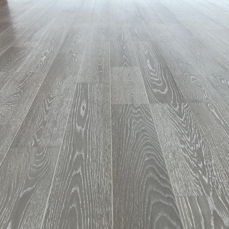 "Dusty gray"- Massiv Palıd parketi